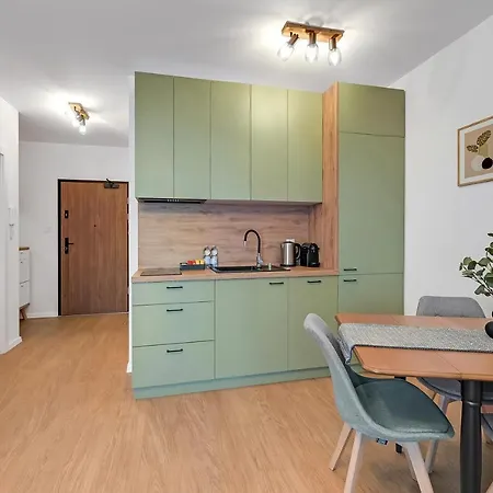 Slaska 12 Living By Downtown *