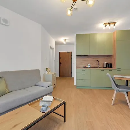 Slaska 12 Living By Downtown *