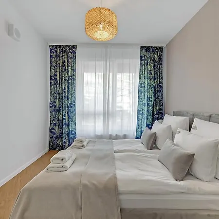 Slaska 12 Living By Downtown * Danzica
